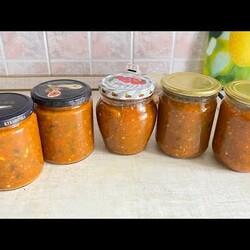 Аджика самая простая и вкусная на зиму. Все перекрути, смешай и вари.