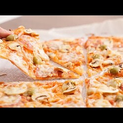 Быстрая пицца за 5 минут на лаваше! Очень вкусно, просто и быстро!