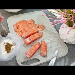ОБАЛДЕННО ВКУСНАЯ рыба, больше НЕ ЖАРЮ, а запекаю, пальчики оближешь.