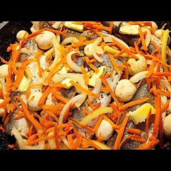 Вот так нужно готовить рыбу на сковородке! Вкусная рыбка!