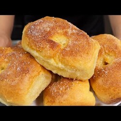 Пуховые сахарные БУЛОЧКИ Что добавляю в тесто, чтобы они были НЕЖНЫМИ и МЯГКИМИ, а тесто ПОРИСТЫМ