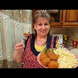 Такие домашние тефтели в подливе полюбят все.