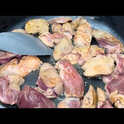 Куриную ПЕЧЕНЬ не любит тот, кто не умеет её ВКУСНО готовить! Такую печень едят ВСЕ без исключения!