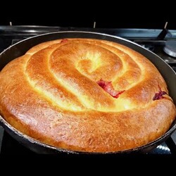 БЫСТРЫЙ пирог с вишней. Мягкое и воздушное тесто БЕЗ ДРОЖЖЕЙ.