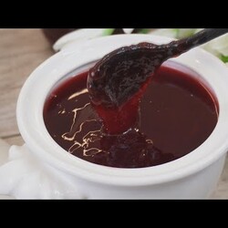 Варю каждый год по 10 литров лет 10 точно. Мое любимое варенье, покажу как из чего я его готовлю