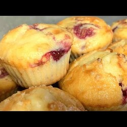 Вкуснейшие Кексы с Вишней на кефире! Быстро, Просто и Вкусно!