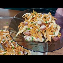 Всего ТРИ ингредиента! Салат, который заменит полноценный УЖИН - подаю с кусочком хлеба.