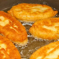 Тонкие вкусные пирожки на кефире буквально за 20 минут - На Кухне