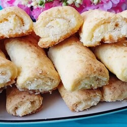 Мягкие и нежные творожные трубочки