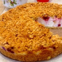 Муссовый пирог с хрустящим штрейзелем