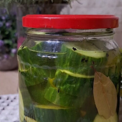 Огурцы быстро-маринованные Нат Анат