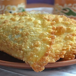 Мега вкусные хрустящие чебуреки