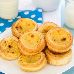 Слойки с заварным кремом "Нифлет"