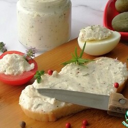 Сыр плавленый домашнего приготовления "Пикантный"