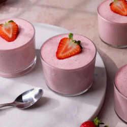 клубничный белковый