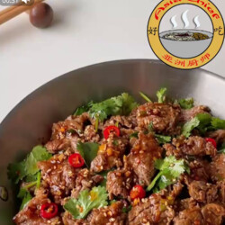 Говядина с кинзой и кунжутом