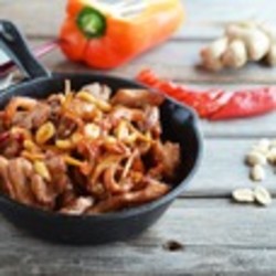 Курица "Гунбао" и рис "Гохан"