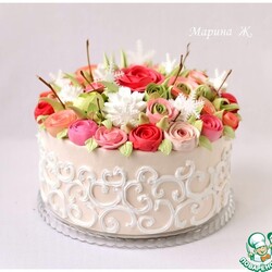 Торт "Розы под снегом"