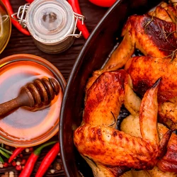 Маринады для куриных крылышек: с медом, с чесноком, барбекю — читать на Gastronom.ru