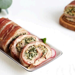 Куриный рулет с беконом и сыром