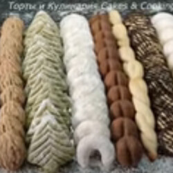 Рождественское печеньеhttps://www.youtube.com/watch?v=knBHUr-saLE