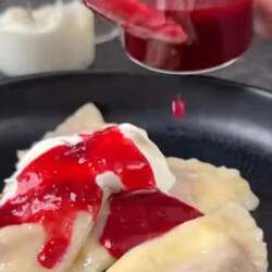 Вареники с вишней и рикоттой