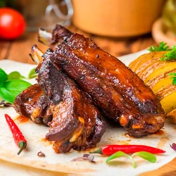 Лучшие маринады для свиных ребрышек в духовке и на мангале: 5 топовых рецептов — читать на Gastronom.ru