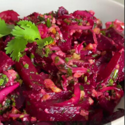 Свекольный салат по грузинским мотивам Аллабян