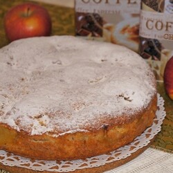Кокосовый пирог с яблоками