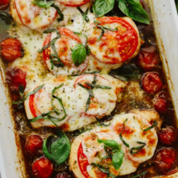 Курица капрезеhttps://therecipecritic.com/baked-caprese-chicken/