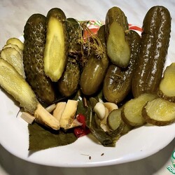 Солёные огурцы по-деревенски