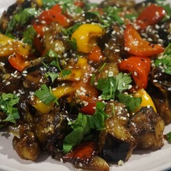 Баклажаны в кисло-сладком соусе
