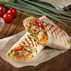 Сочная шаурма #шаурма Ингредиенты: Мякоть бедра + соль ,... | Интересный контент в группе Что приготовить сегодня?