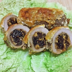 Рулет из куриного филе с черносливом в духовке... | Интересный контент в группе ВОЗЬМИ И СДЕЛАЙ! Вкусные рецепты