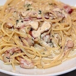 Паста Карбонара с грибами Ингредиенты: 200 гр... | Интересный контент в группе ВОЗЬМИ И СДЕЛАЙ! Вкусные рецепты