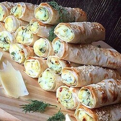 "Трубочкам из лаваша с начинкой" Ингредиенты: 4 шт... | Интересный контент в группе ВОЗЬМИ И СДЕЛАЙ! Вкусные рецепты