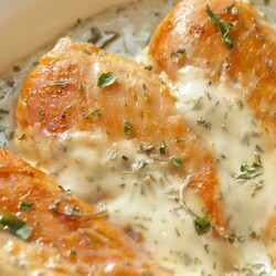 Готовим фрикасе из грудки в сливочно-чесночном соусе:... | Интересный контент в группе ВОЗЬМИ И СДЕЛАЙ! Вкусные рецепты