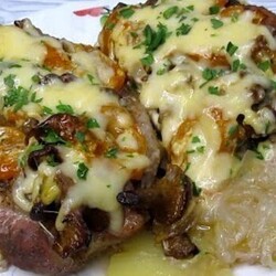 Самый удачный рецепт мяса в духовке. Теперь только так.