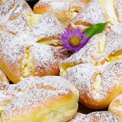 Венгерские ватрушки с творогом - это что-то! Воздушные, нежные и очень вкусные: простой и быстрый рецепт | "Сто меню"