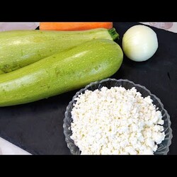 ПОКАЗЫВАЮ КАК Я ГОТОВЛЮ КАБАЧКИ С ТВОРОГОМ молодые лук и морковь не жарит