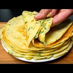 блины кабачок картошка лук грибы молоко мука Reiben Sie einfach 1 Zucchini und 1 Kartoffel! Noch nie so leckere Pfannkuchen gekocht!!