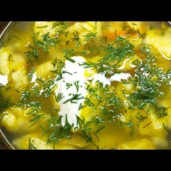 суп с галушками, (клёцками) 2 яй и 100г муки