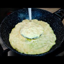 Вкуснее Блинов, Оладушек и Яблочного Пирога? большие оладьи с тертыми яблоками. м. с рисов мукой