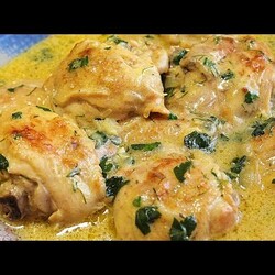 Курица в сметанном соусе ролик 2 мин