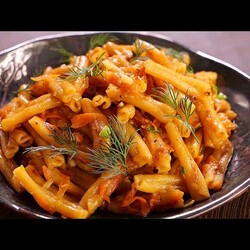 макароны с овощами. Этот рецепт спасал в 90-х. МРОТ