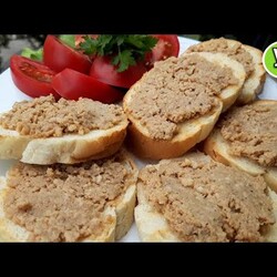 Уникальный паштет из свиного фарша.Комплимент от Шефа. 30-40 минут при помешивании в кастрюле.