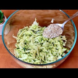 ДОБАВЬТЕ ОВСЯНКУ В КАБАЧКИ! Я ГОТОВЛЮ ИХ ТАК ПРОСТО! оладьи