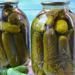 Маринованные огурцы в 3 литровых банках - рецепт на зиму с пошаговыми фото