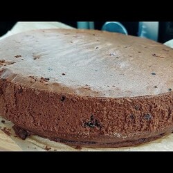 Пирог НА СКОВОРОДЕ с вишней и абрикосами - 5 минут на тесто + время на выпечку.