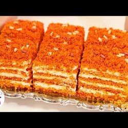 Медовик ВСЕГО за 12 Минут! Делюсь Рецептом САМОГО Ленивого МЕДОВИКА на Новый Год 2022. МАМА Научила!